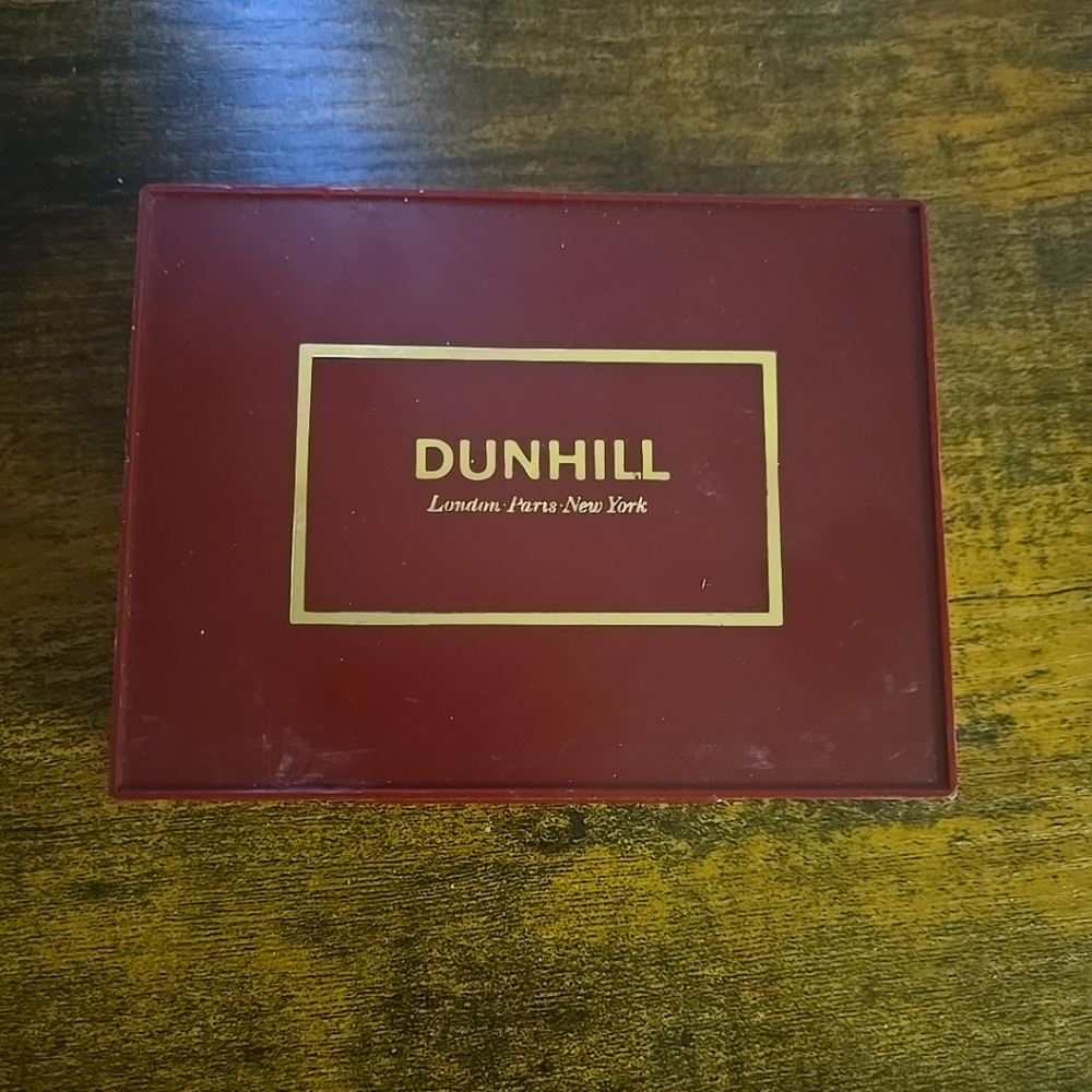 Dunhill Red and Gold Card Game Set